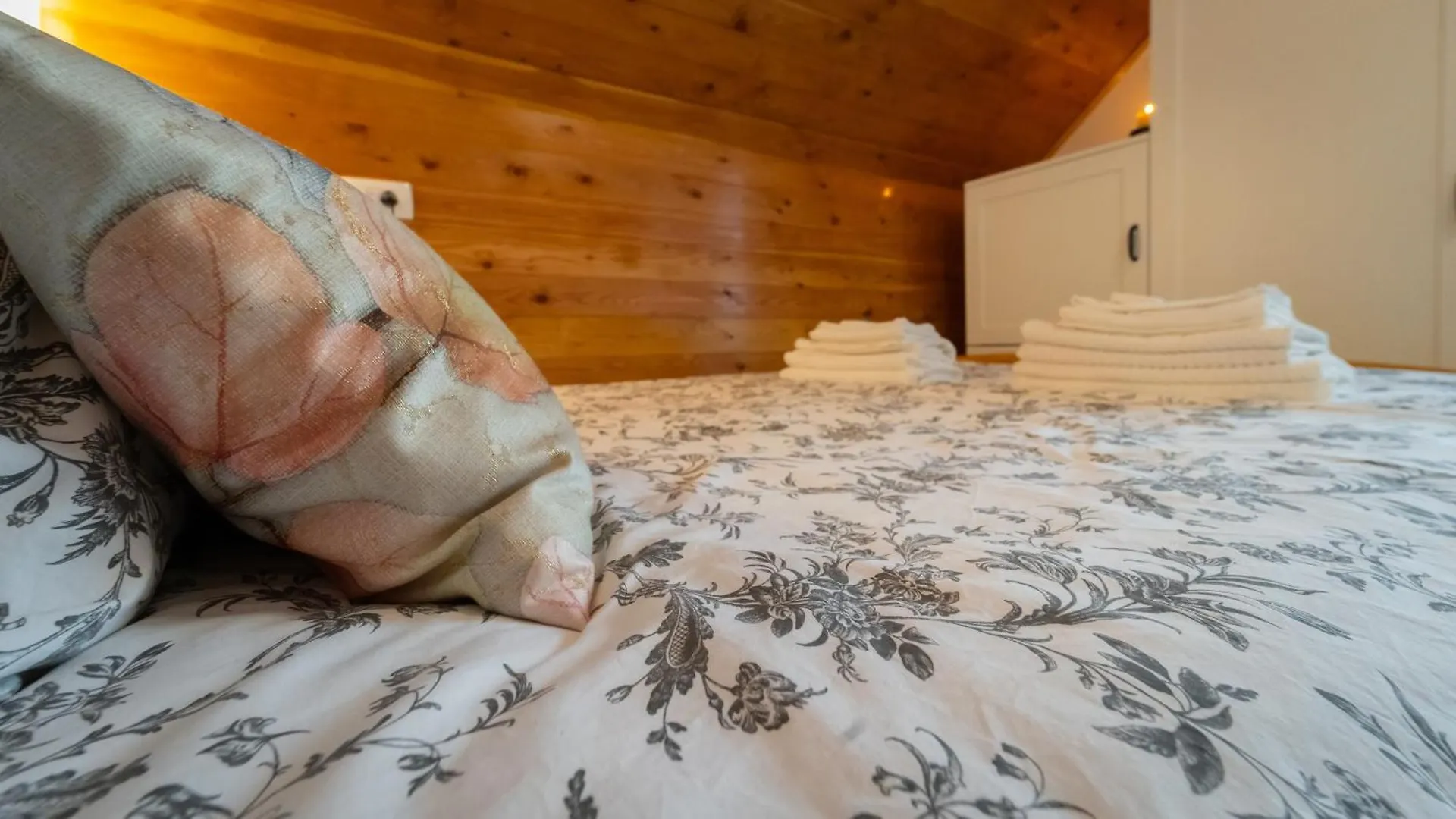 Holiday House With A Swimming Pool Mrkopalj, Gorski Kotar - 23125 Croatia